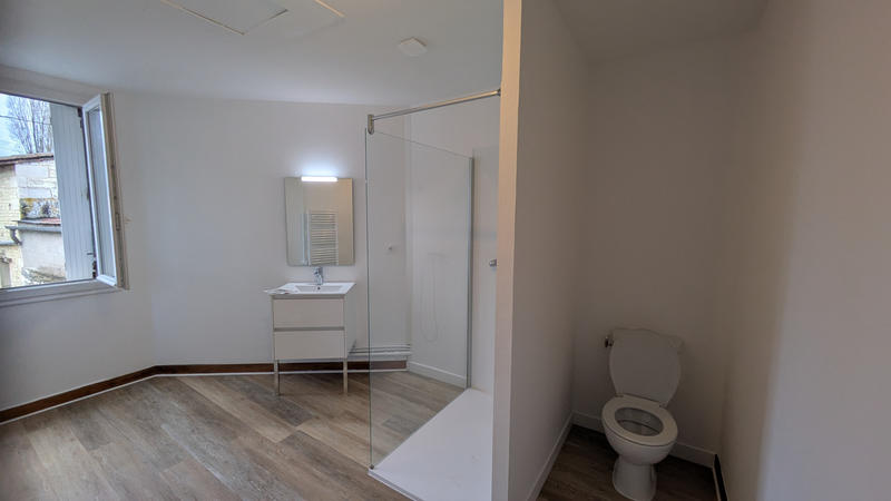 Maison - 100 m² - 3 pièces