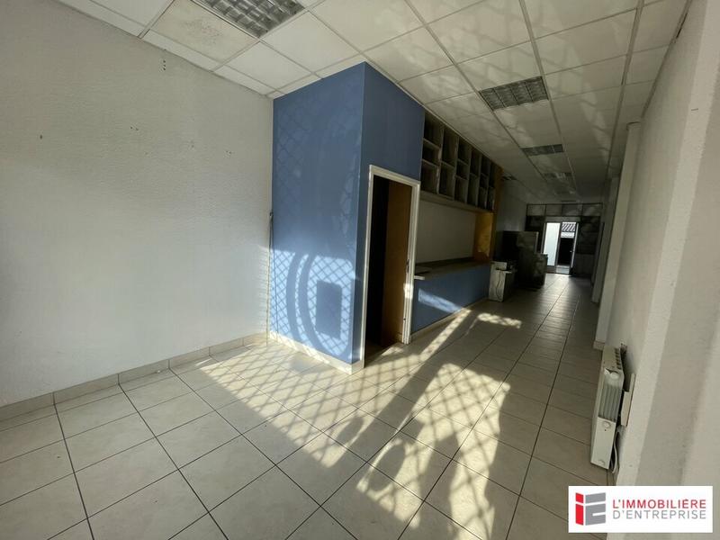 Local commercial - 157 m²