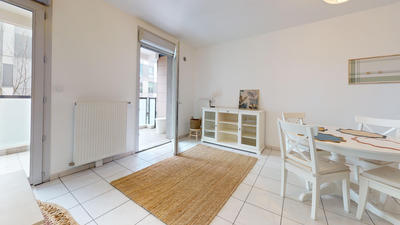Appartement - 49 m² - 2 pièces