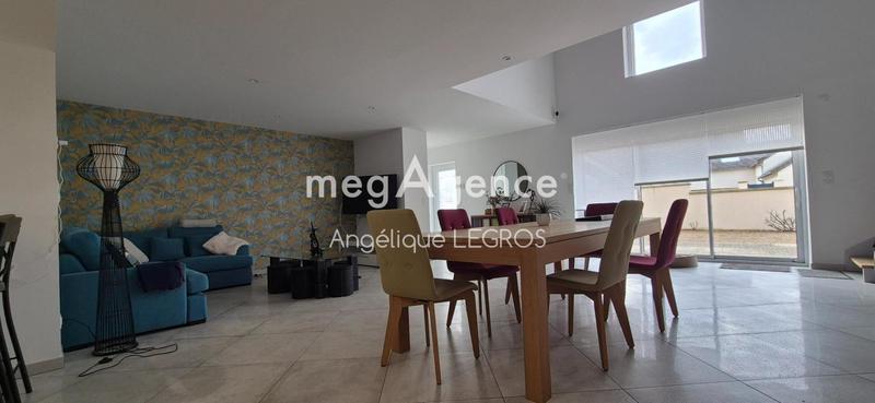 Maison - 170 m² - 7 pièces