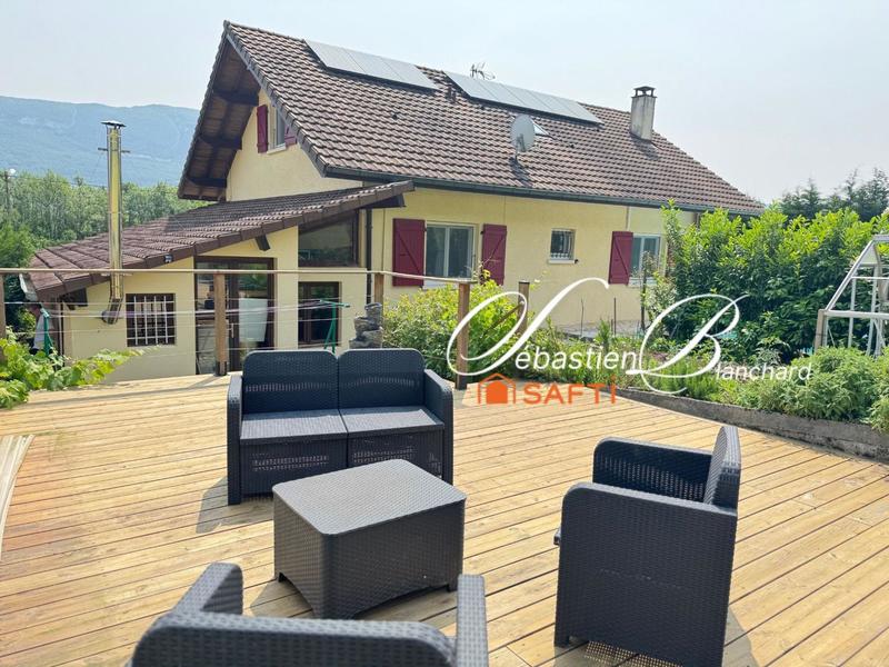 Villa - 135 m² - 6 pièces