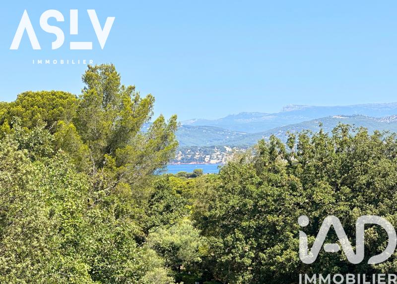 Maison - 222 m² - 6 pièces