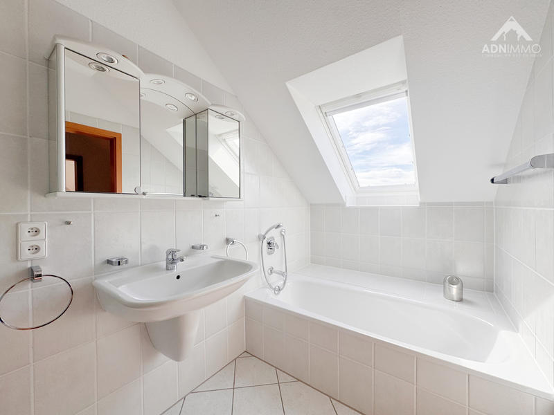 Maison - 333 m² - 8 pièces