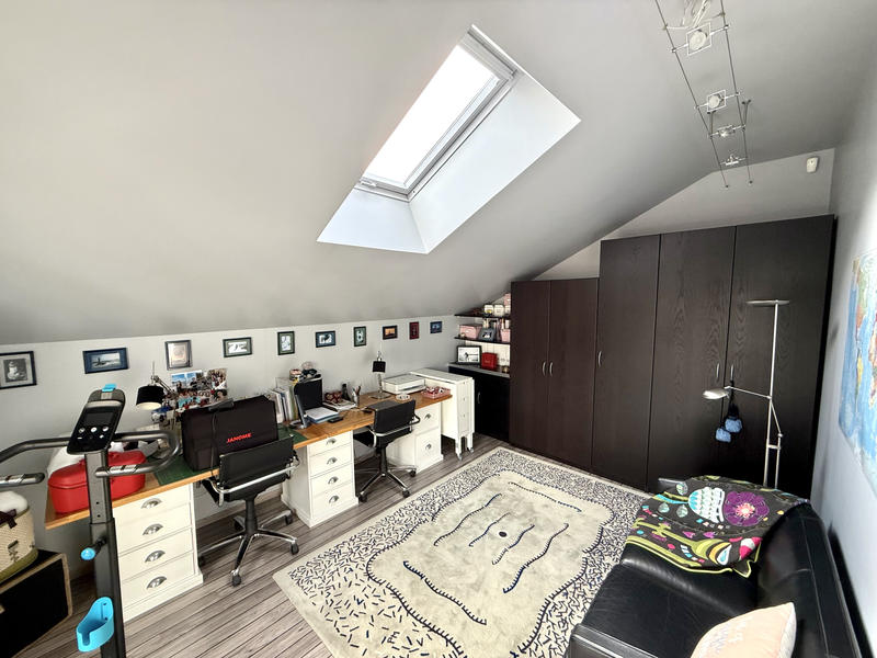 Maison - 144 m² - 8 pièces