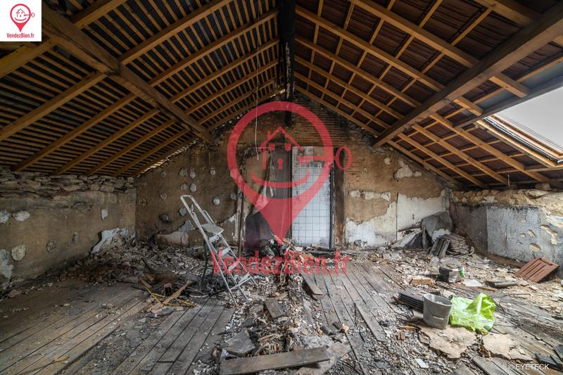 Maison ancienne - 300 m² - 6 pièces