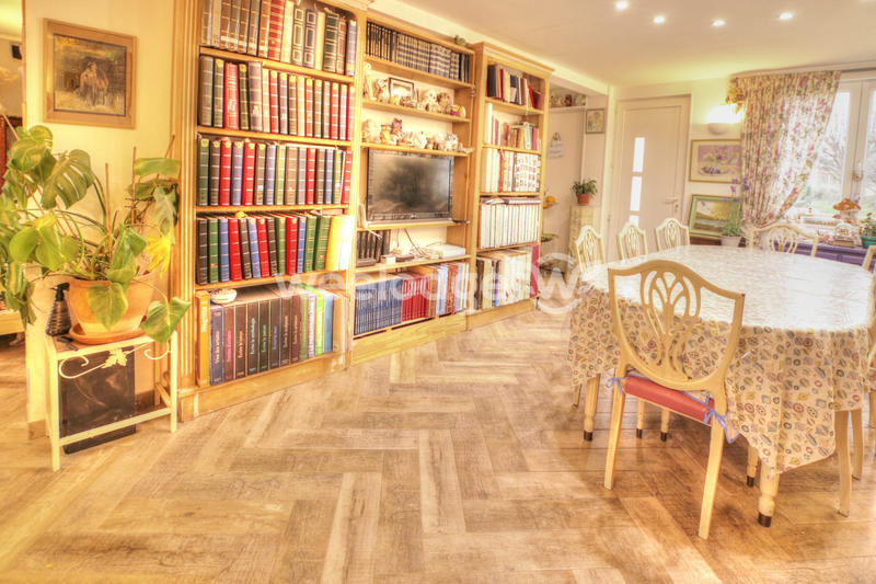 Maison - 103 m² - 7 pièces