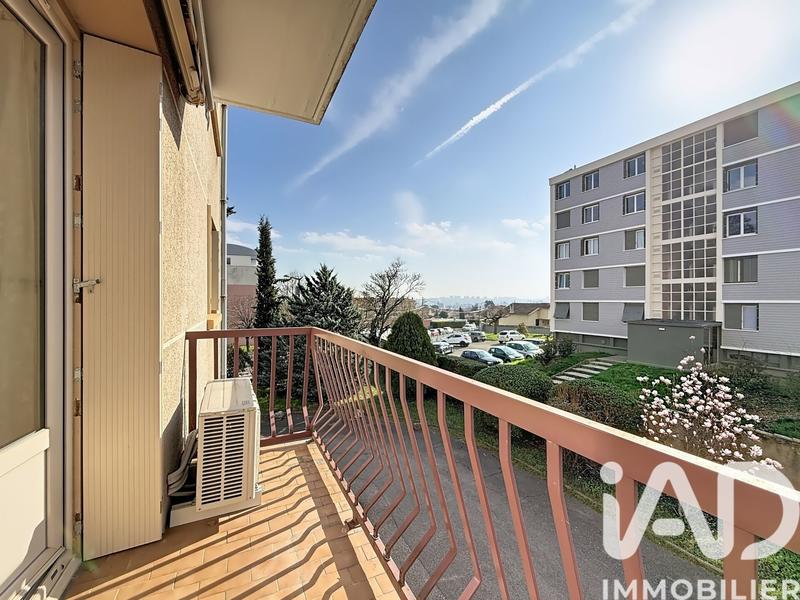 Appartement - 80 m² - 3 pièces