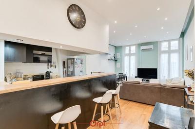 Appartement - 97 m² - 5 pièces