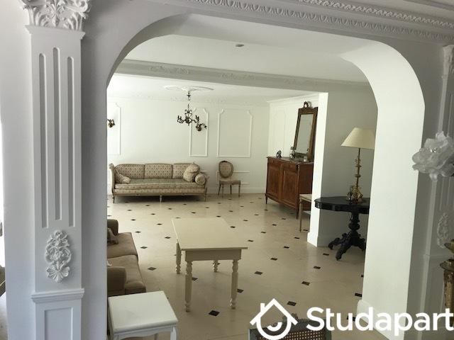 Chambre - 14 m² - 1 pièce