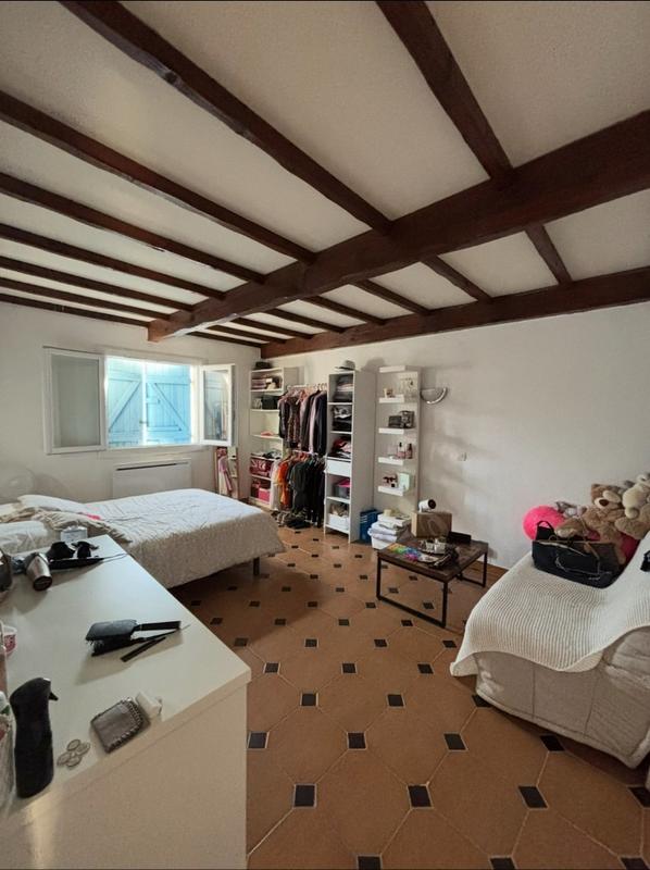 Maison - 219 m² - 10 pièces