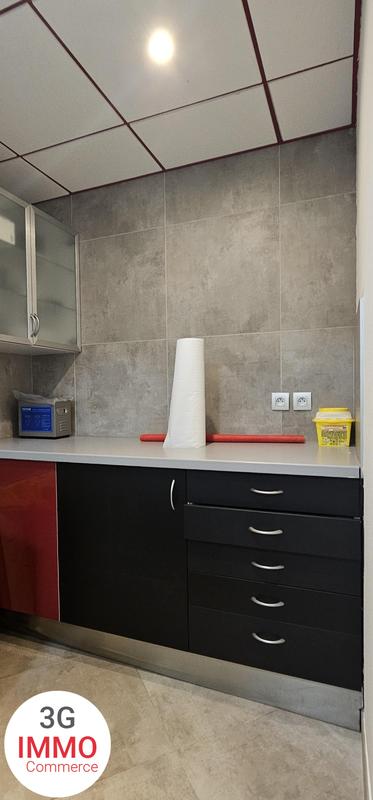 Fonds de commerce - Local commercial - 94 m²