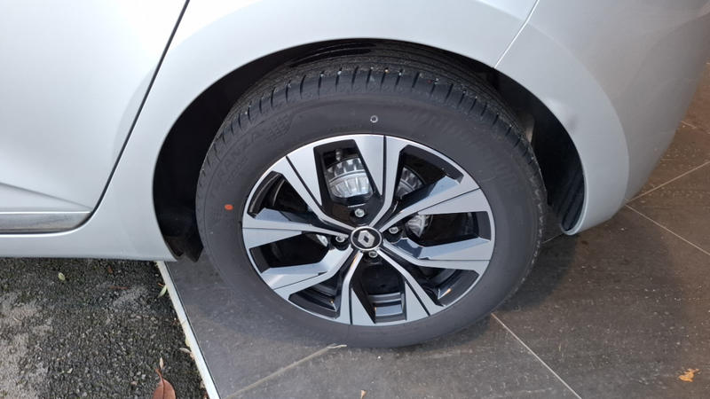 Renault Clio V Evolution SCe 65