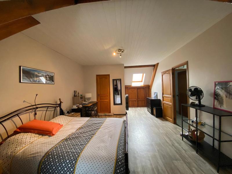 Villa - 157 m² - 6 pièces