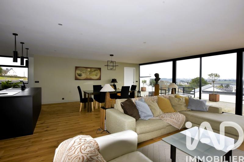 Maison de maîtres - 202 m² - 6 pièces