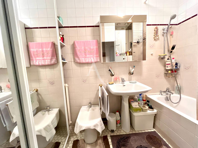 Appartement - 76 m² - 4 pièces