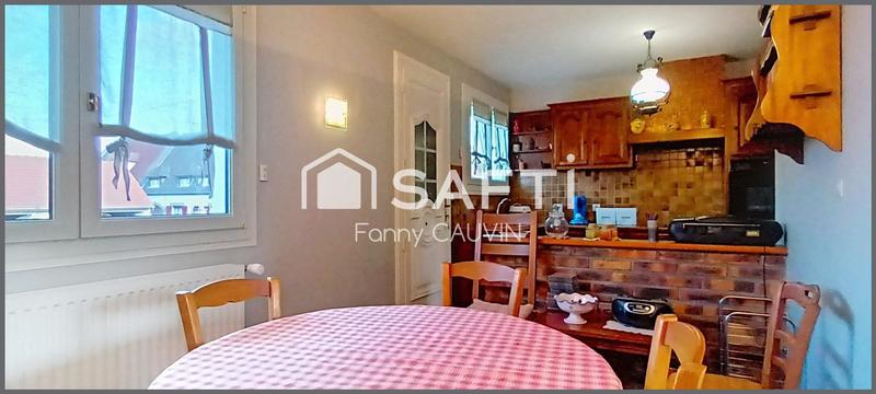 Maison - 99 m² - 5 pièces