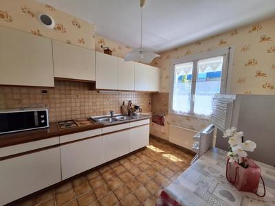 Maison - 83 m² - 5 pièces