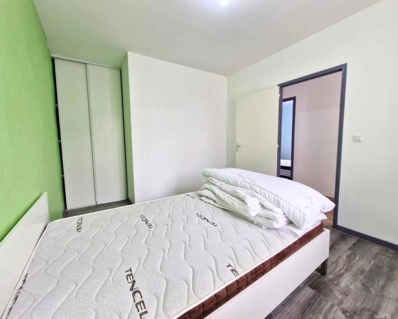 Maison - 203 m² - 7 pièces