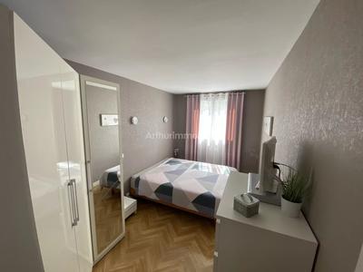 Appartement - 67 m² - 4 pièces