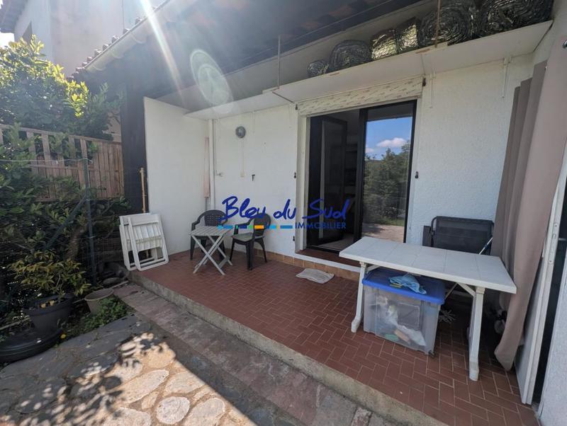 Studio - 25 m² - 1 pièce