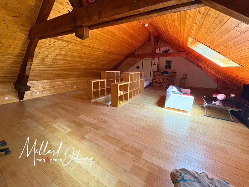 Maison de campagne - 220 m² - 8 pièces