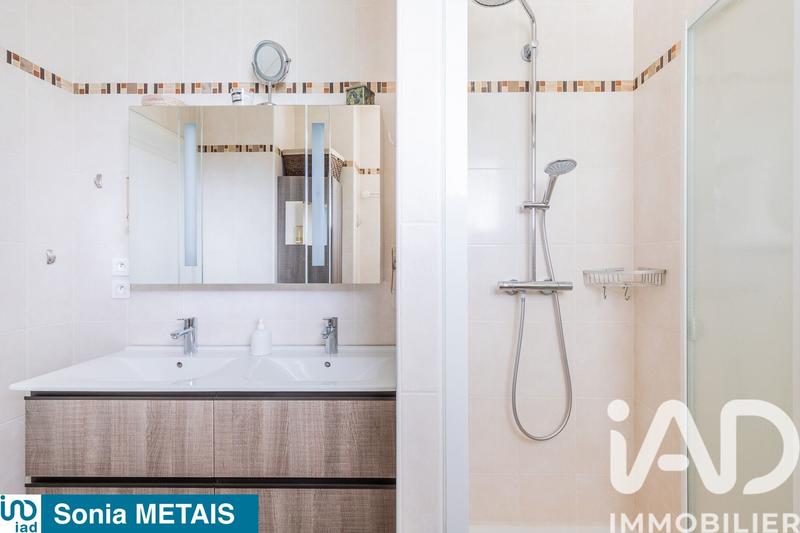 Maison - 135 m² - 6 pièces