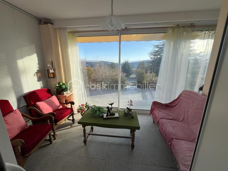 Maison - 143 m² - 4 pièces