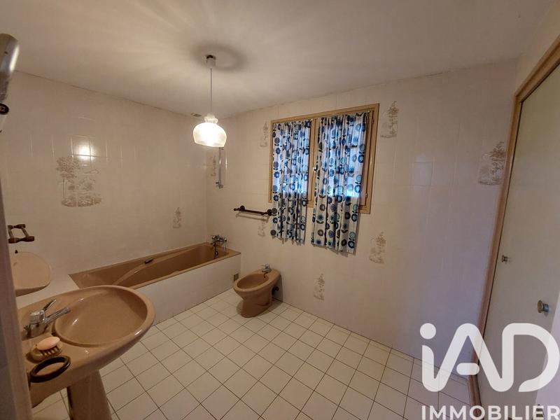 Maison - 150 m² - 8 pièces