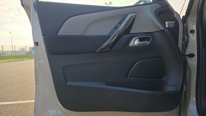 Citroën Grand C4 Picasso II 1.6 BlueHDi 116 Eat6 Shine - 5 places Automatique