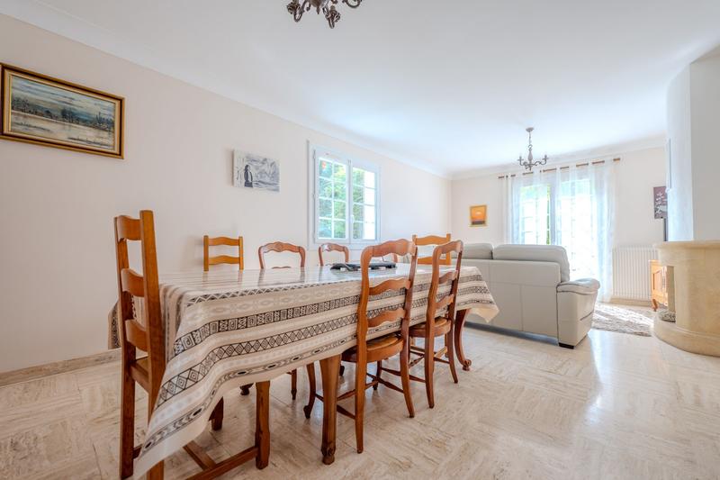 Maison - 107 m² - 4 pièces