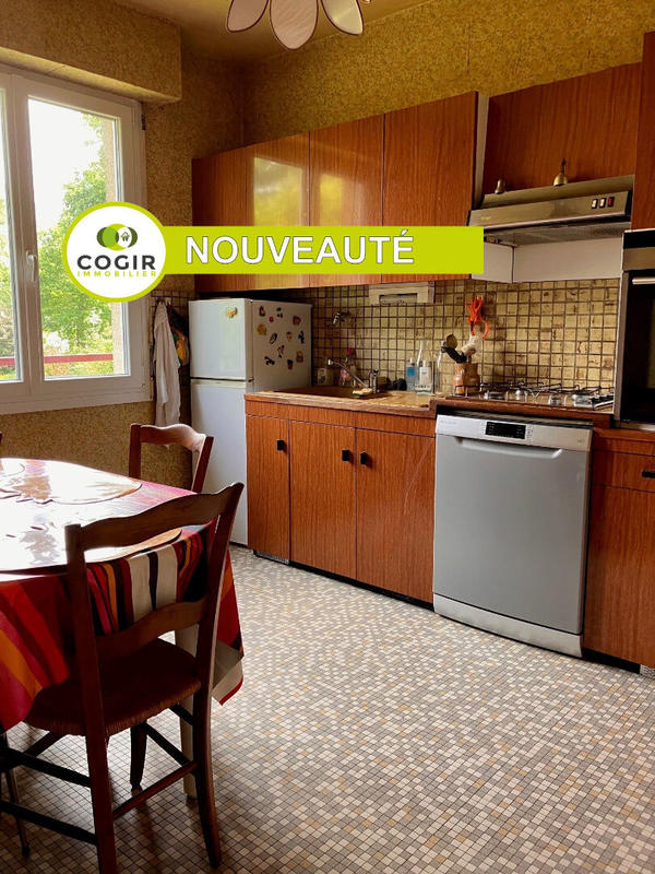 Maison - 148 m² - 8 pièces