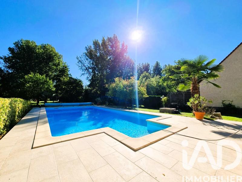 Maison - 140 m² - 6 pièces