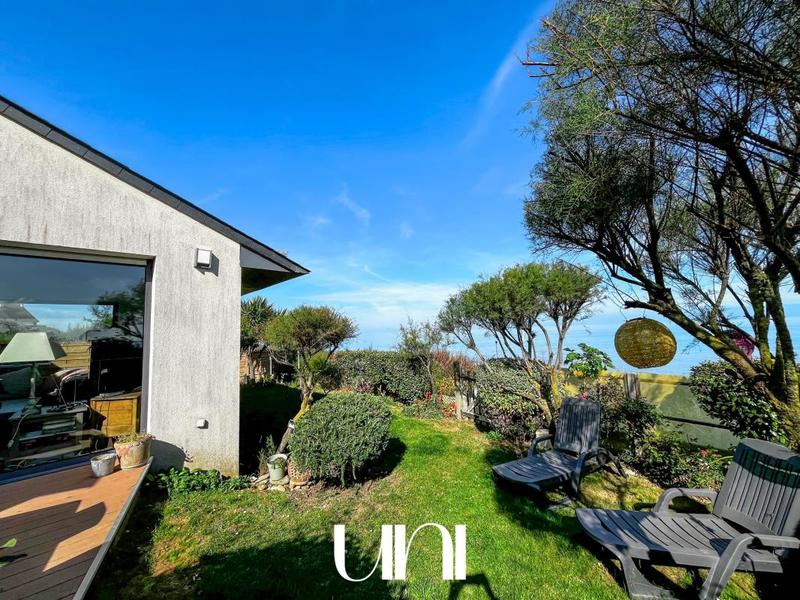 Maison - 237 m² - 7 pièces