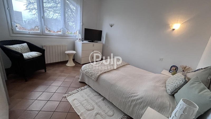 Pavillon - 145 m² - 6 pièces