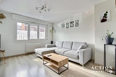 Maison - 91 m² - 4 pièces