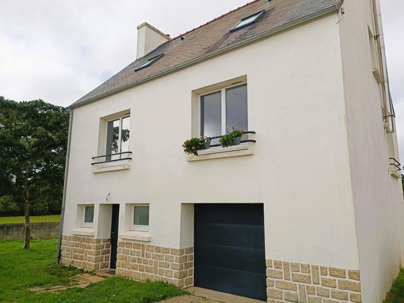 Maison - 104 m² - 4 pièces