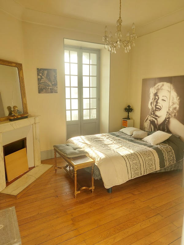 Appartement - 102 m² - 4 pièces