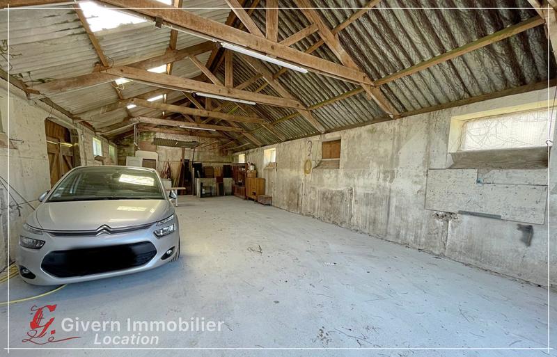 Parking / Garage - 150 m²