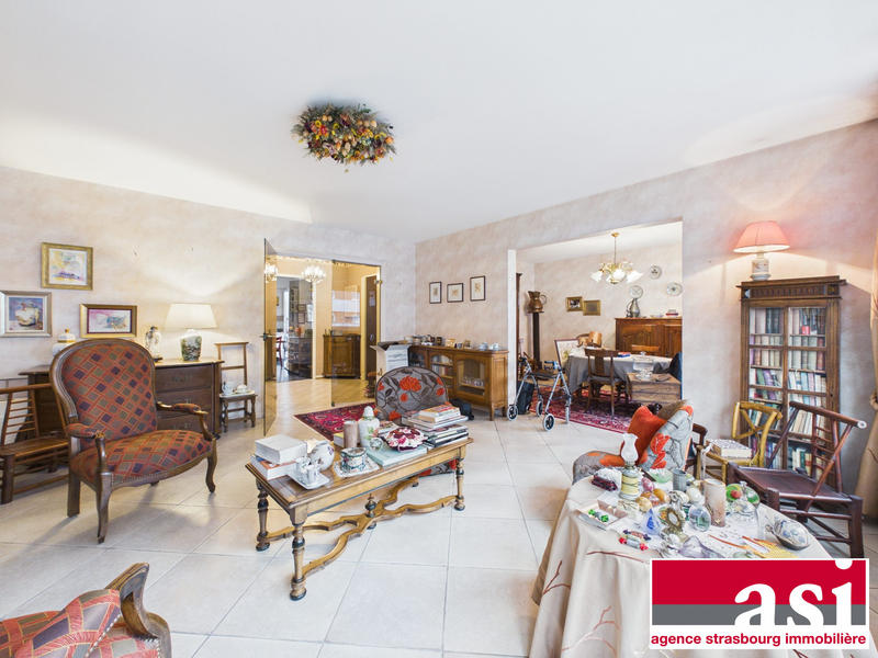 Appartement - 111 m² - 5 pièces