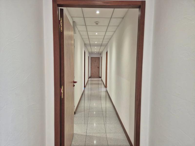 Bureau - 278 m² - 10 pièces