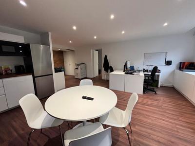 Bureau - 86 m²