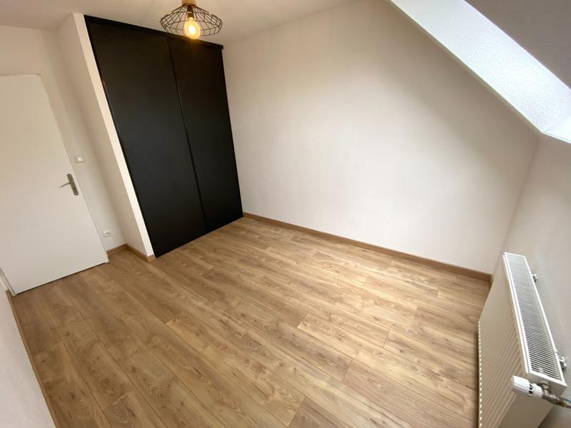 Appartement - 100 m² - 5 pièces