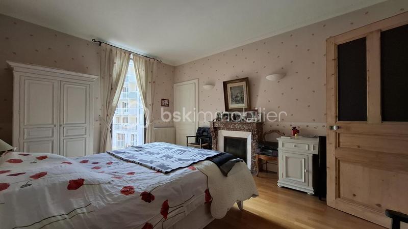 Appartement - 141 m² - 5 pièces