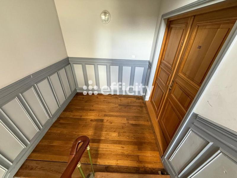 Immeuble - 334 m² - 17 pièces