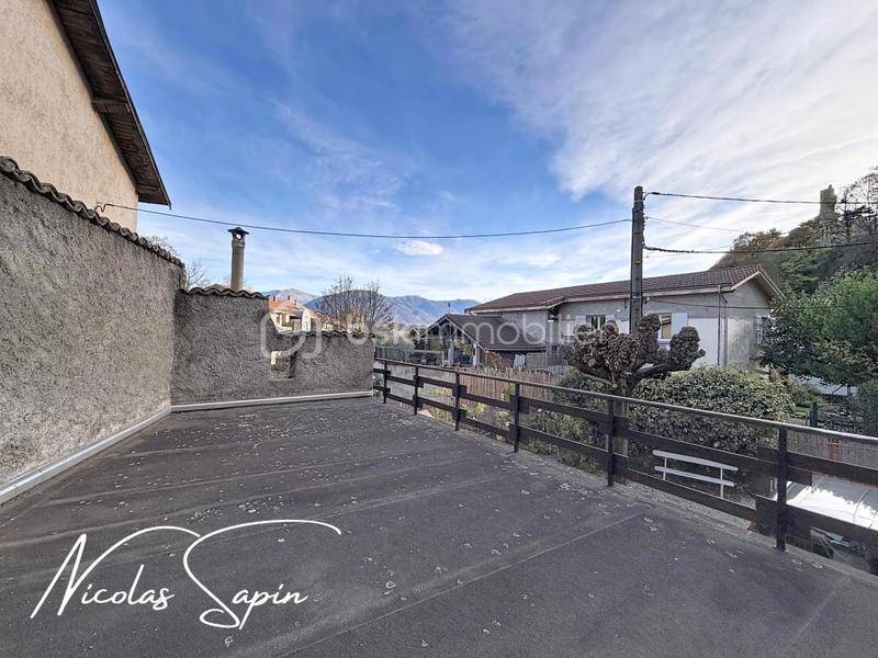 Maison - 108 m² - 5 pièces