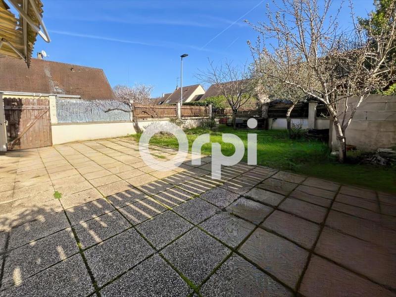 Maison - 91 m² - 4 pièces