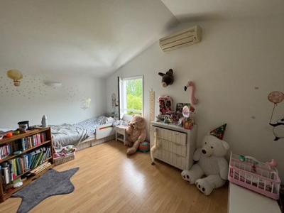 Maison contemporaine - 200 m² - 5 pièces