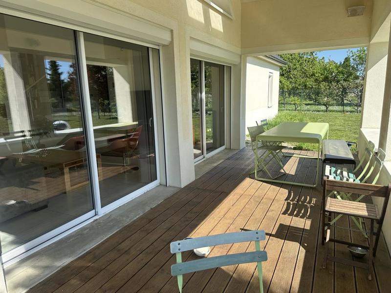 Villa - 147 m² - 8 pièces