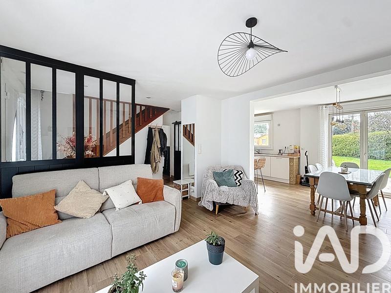 Maison - 88 m² - 5 pièces