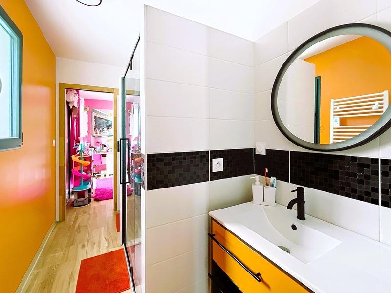 Maison - 159 m² - 6 pièces